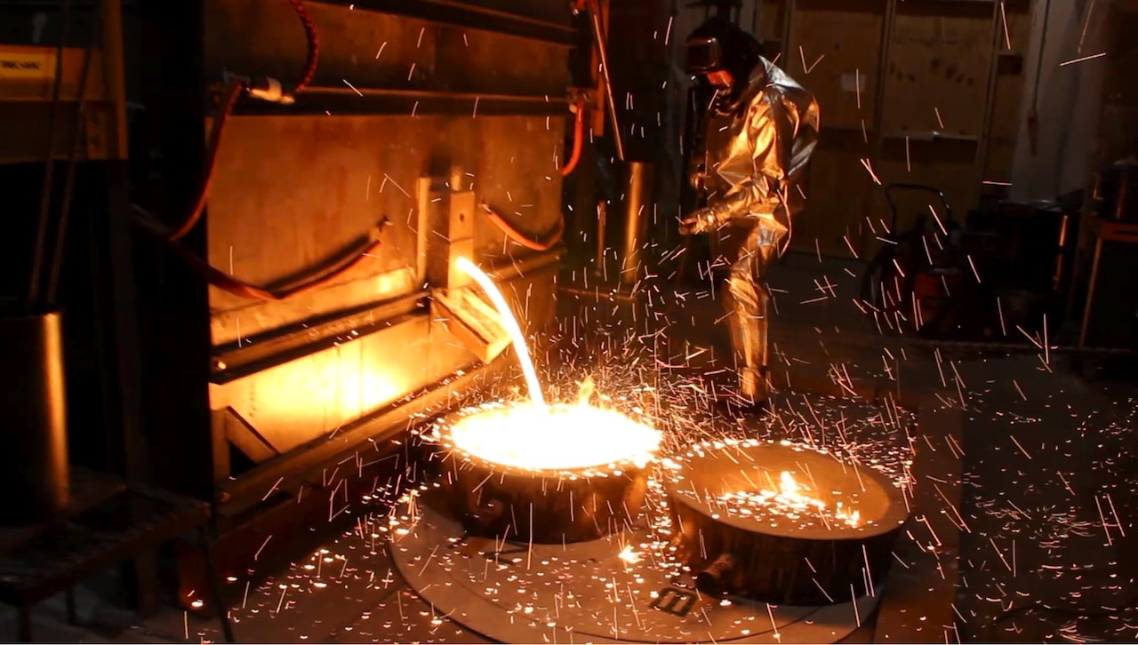 Produção de aço verde no laboratório de testes da Boston Metal